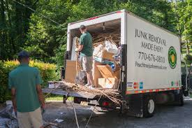 Best Furniture Removal  in Saginaw, MI